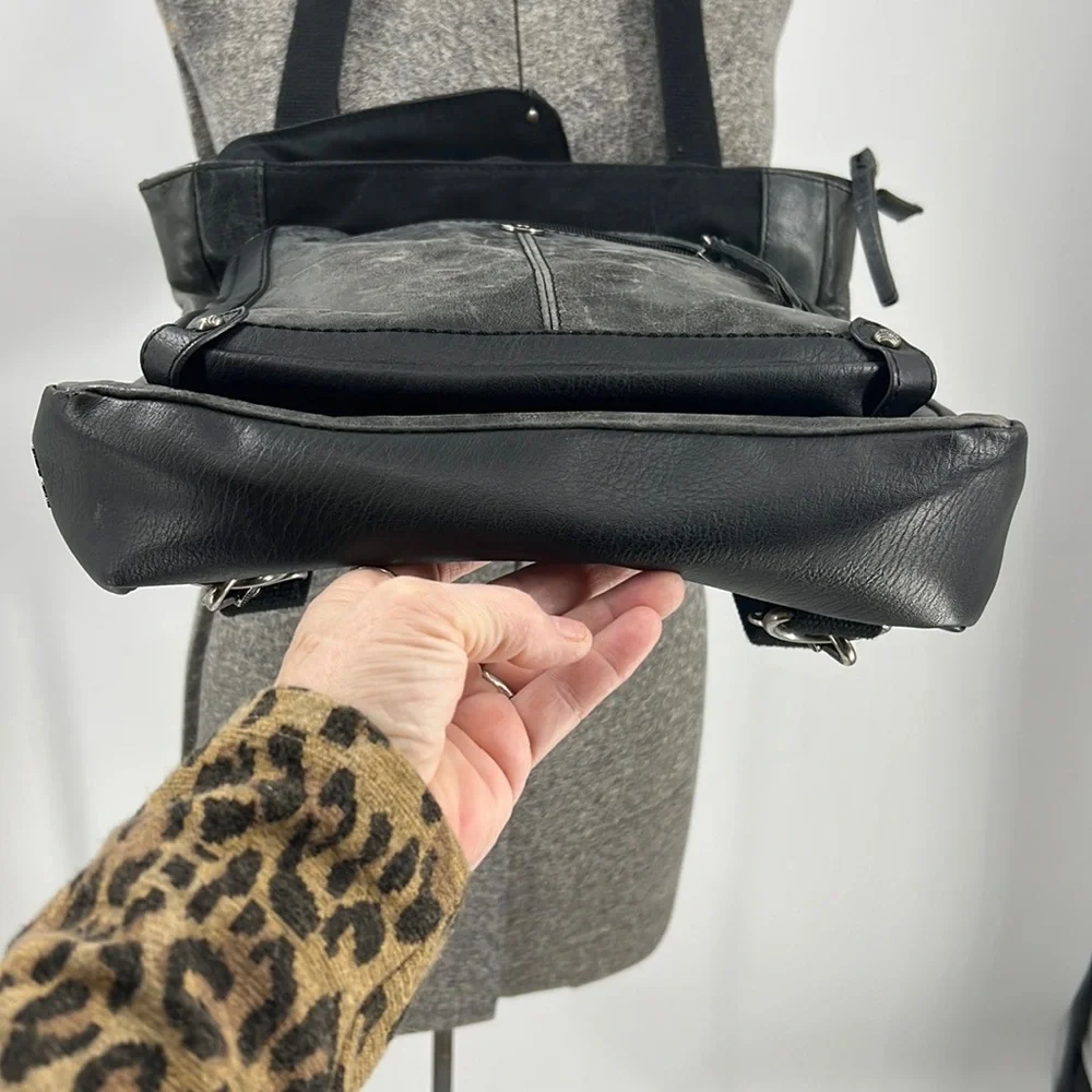 The sak Ventura Convertible Backpack II one size unisex